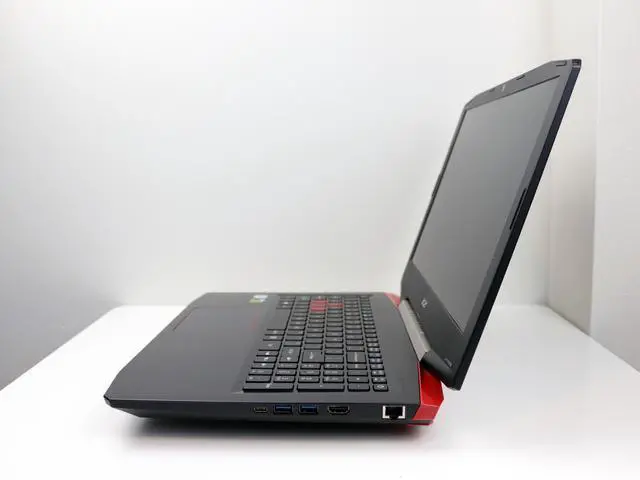 Alt view image 3 of 7 - Acer America Aspire VX 15 - 15.6" GeForce GTX 1050 Ti - Intel Core i7-7700HQ - 16GB Memory - 512 GB SSD - Windows 11 Home 64-Bit - Gaming Laptop - IPS (VX5-591G-76BV )