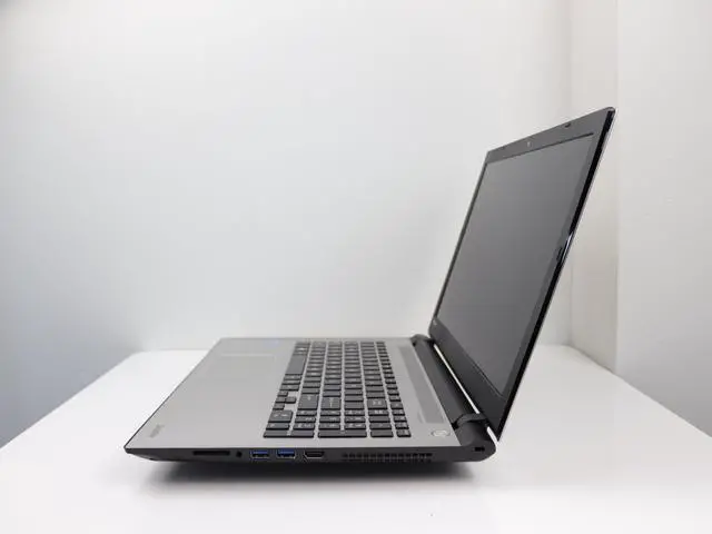 Alt view image 3 of 7 - Toshiba S55-C5274 15.6" Full HD Laptop Intel Core i7-5500U, 12GB DDR3L RAM, 512GB SSD, Windows 11