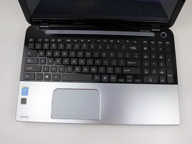 Alt view image 2 of 7 - Toshiba Satellite S55-A5359 15.6" Laptop Intel Core i7-4700HQ 8GB DDR3L RAM 512GB SSD Windows 11