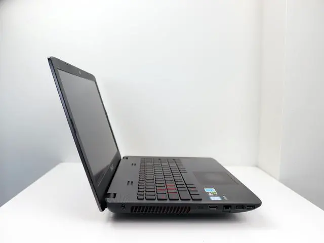 Alt view image 3 of 5 - ASUS ROG GL552VW Gaming Laptop - Intel Core i7-6700HQ, NVIDIA GeForce GTX 950M 2GB GDDR5, 15.6 Full HD IPS Display, 512GB Performance SSD + 750GB HDD, 16GB DDR4 RAM, Windows 11 Home