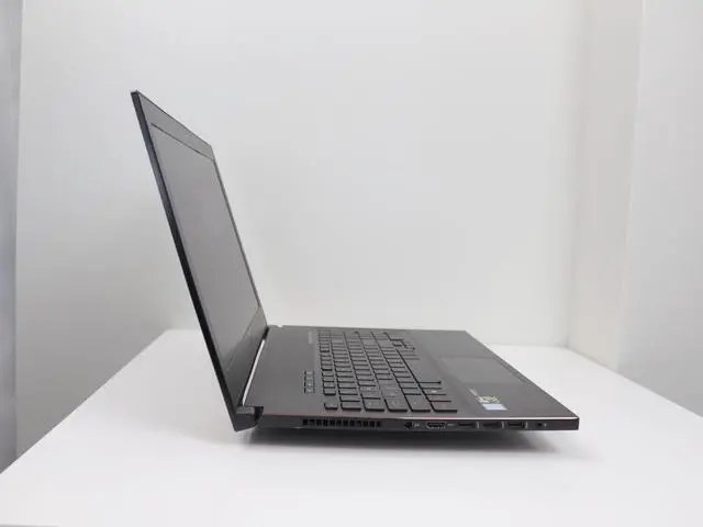 Alt view image 4 of 6 - ASUS ROG GU501GM 15.6" Gaming Laptop 8th Gen Intel Six-Core i7-8750H CPU 32GB RAM 512GB SSD NVIDIA GeForce GTX 1060 Windows 11 Home