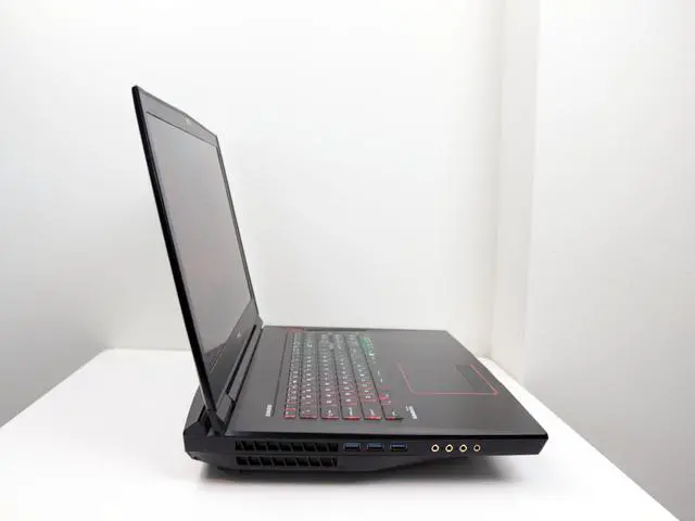 Alt view image 4 of 7 - MSI GT Series GT73 7RE Titan Gaming Laptop Intel Quad-Core i7-7820HK 17.3" Full HD, 8GB NVIDIA GeForce GTX 1070, 32GB DDR4 RAM, 512GB SSD, RGB Keyboard, Windows 11