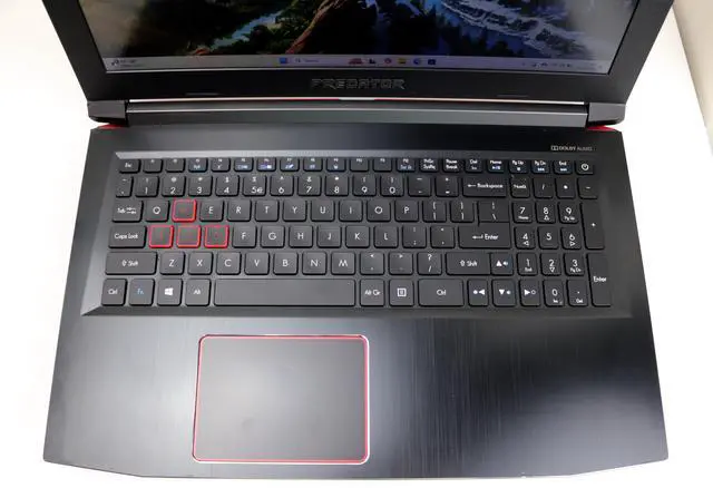 Alt view image 2 of 6 - Acer America Predator Helios 300 G3-571-77QK 15.6" IPS Intel Core i7 7th Gen 7700HQ (2.80 GHz), 6GB NVIDIA GeForce GTX 1060, 32GB DDR4 Memory, 512GB SSD, Windows 11 Gaming Laptop