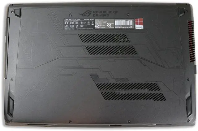 Alt view image 6 of 6 - ASUS STRIX - 17.3" - Intel Core i7 7th Gen 7700HQ (2.80GHz) - NVIDIA GeForce GTX 1050 Ti - 16GB DDR4 - 256GB SSD + 1TB HDD - Full HD (1920x1080) - RGB keyboard - Windows 11 - Gaming Laptop