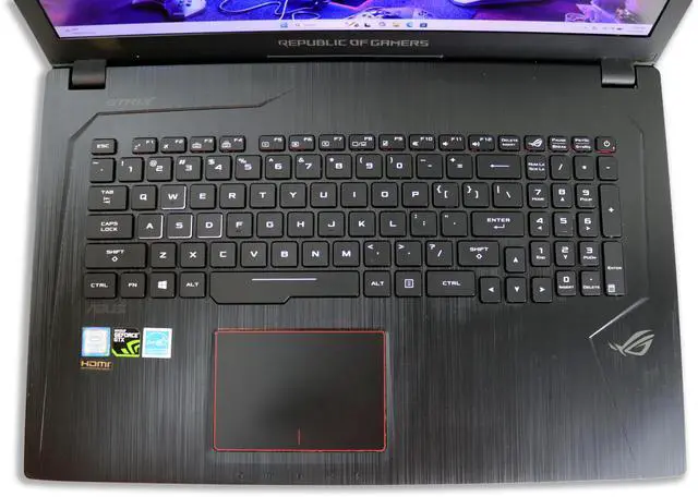 Alt view image 2 of 6 - ASUS STRIX - 17.3" - Intel Core i7 7th Gen 7700HQ (2.80GHz) - NVIDIA GeForce GTX 1050 Ti - 16GB DDR4 - 256GB SSD + 1TB HDD - Full HD (1920x1080) - RGB keyboard - Windows 11 - Gaming Laptop