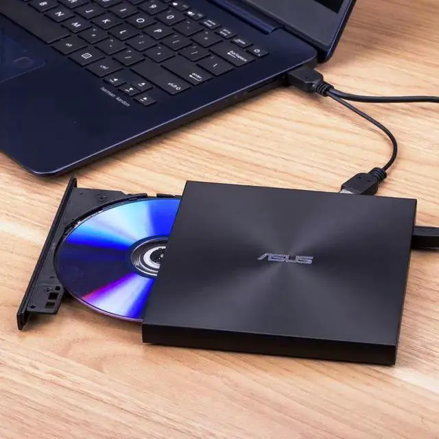 Alt view image 3 of 3 - ROAXRJ SDRW-08U7M-U external DVD Compact Disc Writer/Burner black USB 2.0 interface 8X