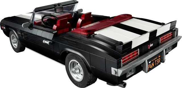 Alt view image 5 of 5 - international version Icons Series 10304 Chevrolet Camaro Z28 Number of parts 1456 Suitable for age 18+ toy building blocks
