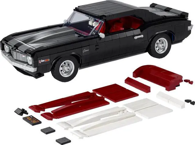 Main image of international version Icons Series 10304 Chevrolet Camaro Z28 Number of parts 1456 Suitable for age 18+ toy building blocks
