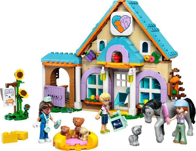 Main image of international version Friends Series 42651 Horse and Pet Vet Clinic Number of parts 428 Suitable for age 7+ toy building blocks