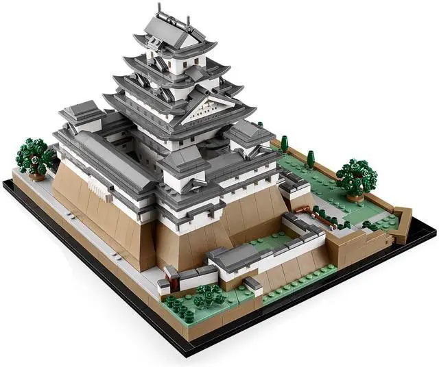 Alt view image 4 of 5 - international version Architecture Series 21060 Himeji Castle Number of parts 2125 Suitable for age 18+ toy building blocks