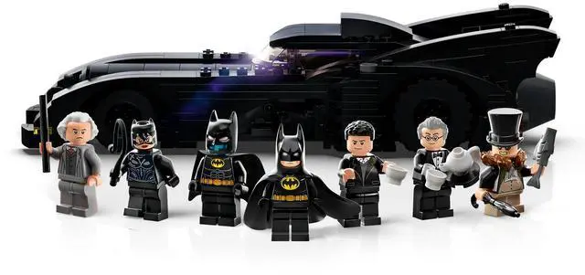 Alt view image 3 of 5 - international version Batman Series 76252 Batcave  Shadow Box Number of parts 3981 Suitable for age 18+ toy building blocks