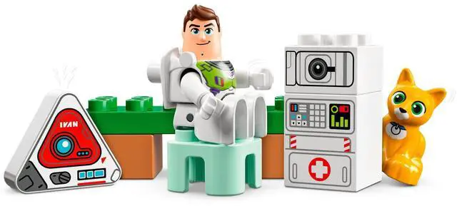 Alt view image 5 of 5 - international version Disney Series 10962 Buzz Lightyears Planetary Mission Number of parts 37 Suitable for age 2+ toy building blocks