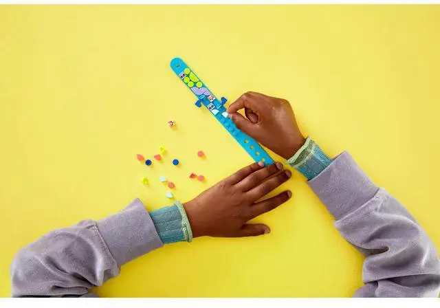Alt view image 5 of 5 - international version DOTS Series 41801 My Pets Bracelet Number of parts 37 Suitable for age 6+ toy building blocks