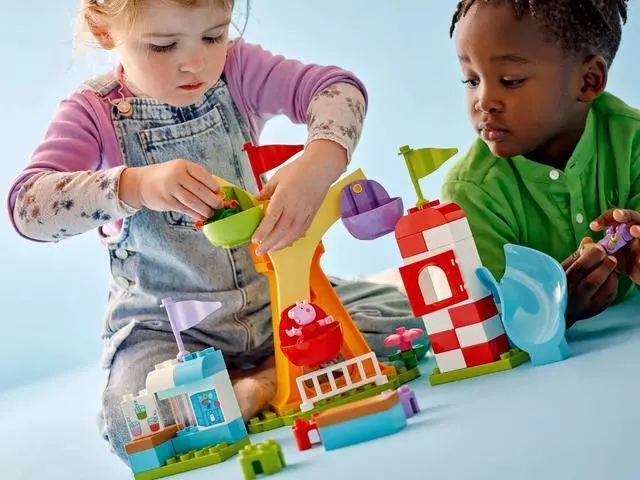 Alt view image 4 of 5 - international version duplo Series 10453 Funfair Number of parts 53 Suitable for age 2+ toy building blocks