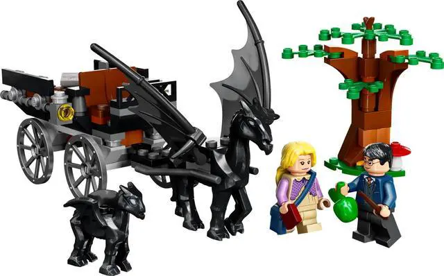Main image of international version Harry Potter Series 76400 Hogwarts Carriage and Thestrals Number of parts 121 Suitable for age 7+ toy building blocks