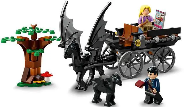 Alt view image 3 of 5 - international version Harry Potter Series 76400 Hogwarts Carriage and Thestrals Number of parts 121 Suitable for age 7+ toy building blocks