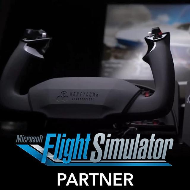 Alt view image 5 of 6 - Honeycomb Aeronautical Alpha Flight Controls Yoke & Switch Panel in aviation quality for flight simulators | Universal control system for simmers, student pilots and pilots | Flight simulator for PC