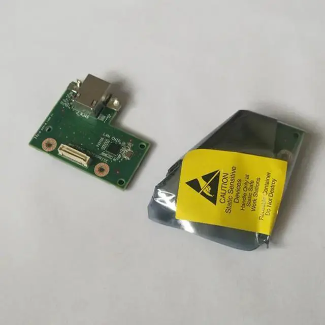 Alt view image 2 of 5 - Tarjeta de acceso remoto para servidor PowerEdge R220 R8J4P 0R8J4P iDRAC7