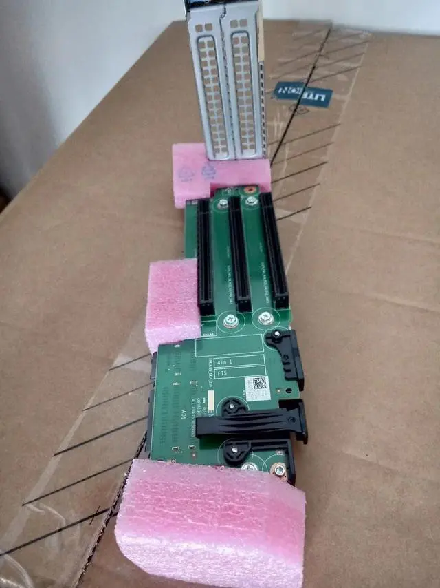 Alt view image 6 of 6 - J7W3K 0J7W3K PowerEdge R740 R740xd Riser 2 PCIe actualización Tarjeta de extensión GEN 14 G14