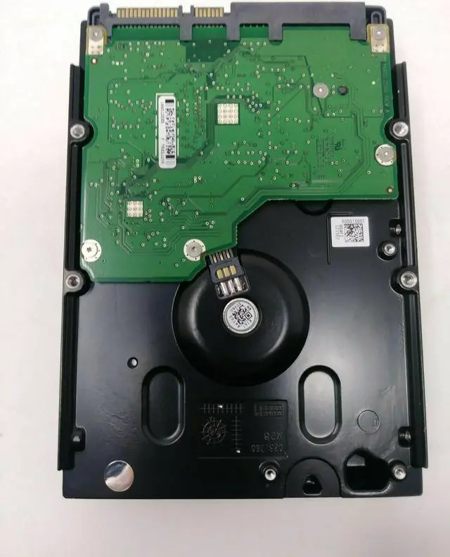 Alt view image 5 of 6 - Seagate BarraCuda 7200.11 ST31000333AS 1TB 7200 RPM 32MB Cache SATA 3.0Gb/s 3.5" Internal Hard Drive Bare Drive