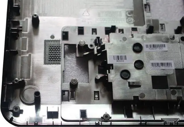 Alt view image 3 of 4 - US For Pavilion G7-2000 17.3" Bottom Base Case Cover 708037-001 685072001 new