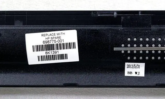 Alt view image 3 of 3 - US for ENVY DV7-7000 LCD Front BEZEL COVER 698775-001 Compatible w 681971-001
