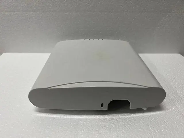 Alt view image 2 of 2 - Ruckus ZoneFlex R610 - wireless access point  (901-R610-US00)