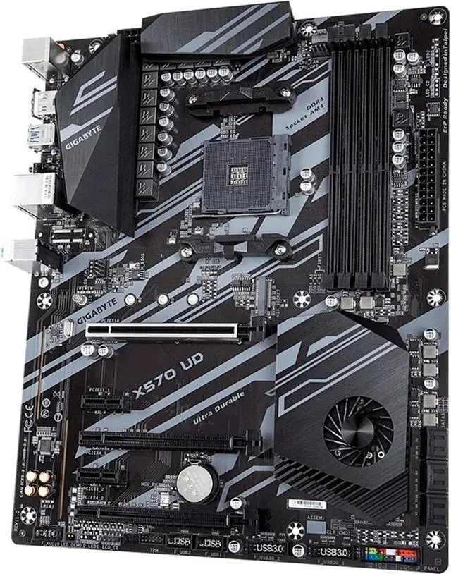 Alt view image 4 of 5 - GIGABYTE X570 UD (AMD Ryzen 5000/X570/ATX/PCIe4.0/DDR4/USB3.2 Gen 1/Realtek ALC887/M.2/Realtek GbE LAN/Gaming Motherboard)