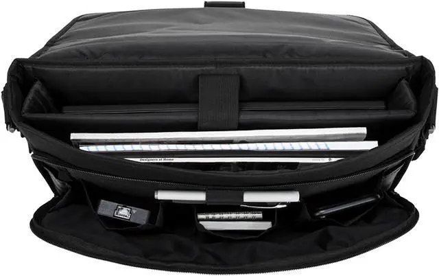 Alt view image 4 of 20 - Lenovo ThinkPad 15.6-inch Essential Messenger