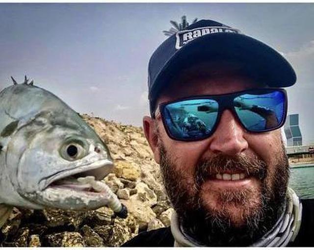 Alt view image 3 of 5 - ?RAPALA URBAN VISION GEAR Polarized fish Glass Outsports sunglasses UV protection Anti -blue light Clear vision Fish Bikes
