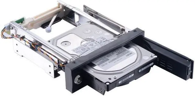 Alt view image 4 of 5 - Hetai Tech 3.5-Inch SATA3 Hard Drive Docking Station with Tool-Free Design and Hot-Swap Support International Version  No Warranty