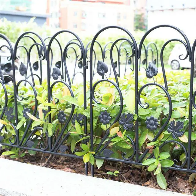 Alt view image 4 of 7 - 5X Decorative Garden Fence Panel Rustproof Wire Metal Border Edging Dog Barrier