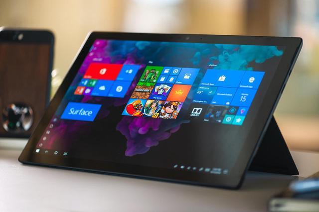 Refurbished: Microsoft Surface PRO 6 Tablet - 12.3