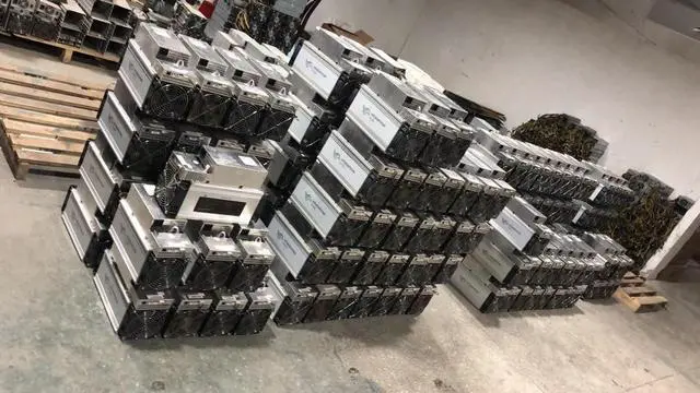 Alt view image 5 of 5 - Whatsminer M21S 56T BTC Bitcoin Asic Miner Machine 3360W Include PSU Better Than M20S Antminer L3 S9 S17 T17e M3 M21S M30S Innosilicon T2 T3 A1066