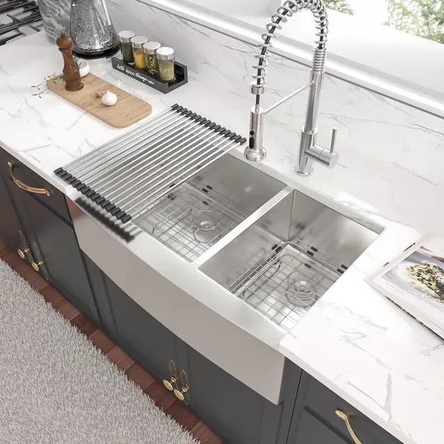 Alt view image 2 of 6 - 33''(L) x 20''(W) x 9''(H) Double Bowl 60/40 Farmhouse Kitchen Sink 18 Guage SUS 304 Stainless Steel Handmade Modern Apron Front Sink With Accessories