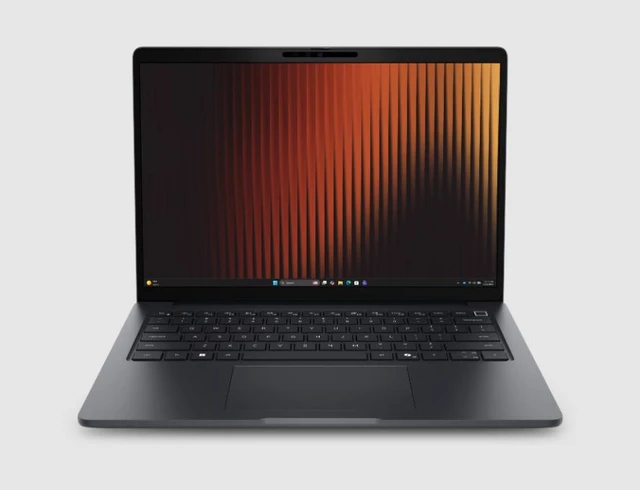 Main image of Dell Pro 3 14 P314265- 14" Laptop (1920 x 1200) - AMD Ryzen AI 7 PRO 450 w/ Radeon 860M - 32GB RAM - 1TB SSD - Windows 11 Pro - Open