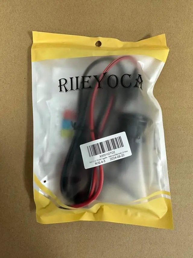 Alt view image 2 of 7 - 12V/24V Cigarette Lighter Socket Extension Cable