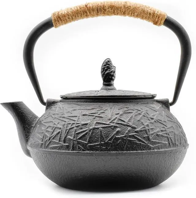Main image of Traditional Japanese Cast Iron Tetsubin Stovetop Teakettle