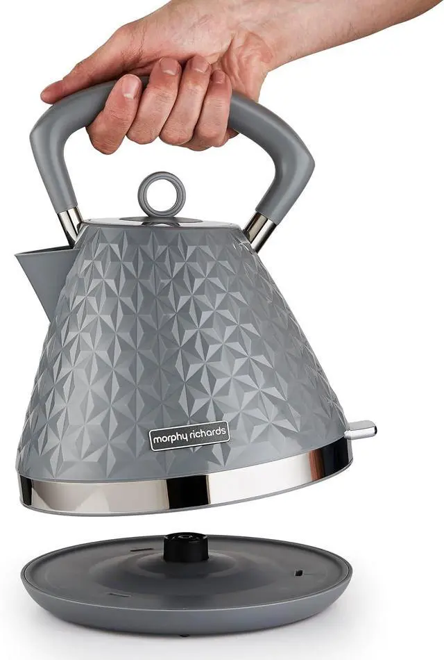 Alt view image 4 of 6 - Vector Pyramid Kettle 1.5L 3kW Rapid Boil