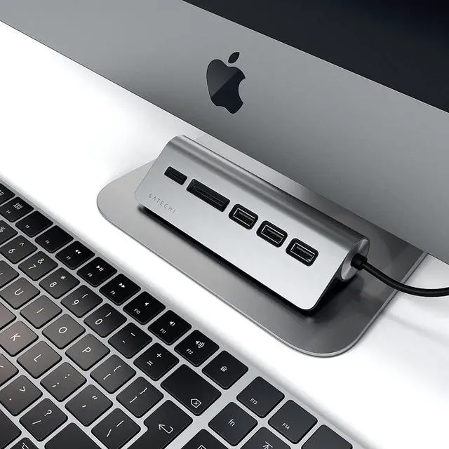 Alt view image 6 of 6 - Satechi USB-C Combo Hub for Desktop - USB-A 3.0 Data Ports & Micro/SD Card Readers - Compatible with Apple Studio Display, 2021 iMac M1, 2019/2017 iMac, 2020 MacBook Pro/Air M1(Space Gray)