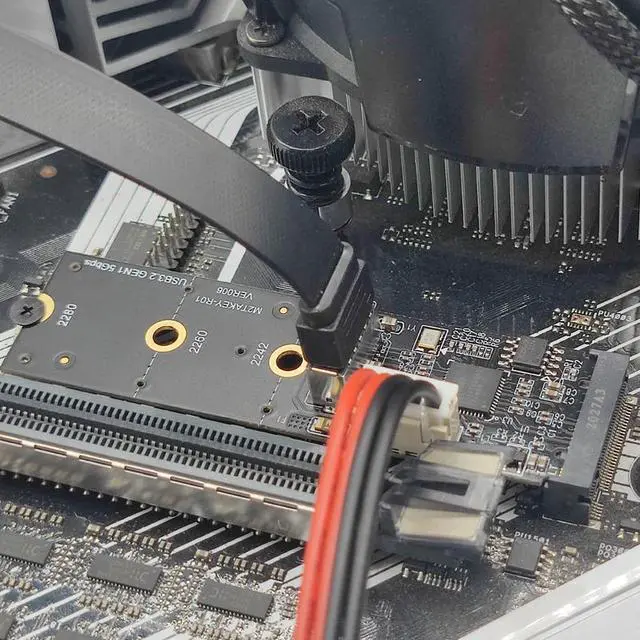Alt view image 6 of 7 - Weastlinks NVME to TYPE-E Expansion Card M.2 M KEY NVME to Front USB3.1 10G TYPE-C Adapter 4Pin Power M2 NVME to USB 3.1 TYPE C Riser Board