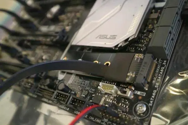 Alt view image 7 of 7 - Weastlinks M.2 NVMe to x16 PCIe extension cables for BTC mining ,PCI express 3.0 16x BTC mining GPU PCIe extension