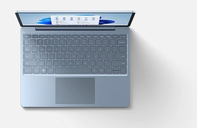 Alt view image 2 of 3 - Microsoft Surface Laptop Go 1943 Touchscreen Intel Core i5-1035G1 1.00GHz, RAM 8 GB, 256 GB SSD, GPU: Intel(R) UHD Graphics