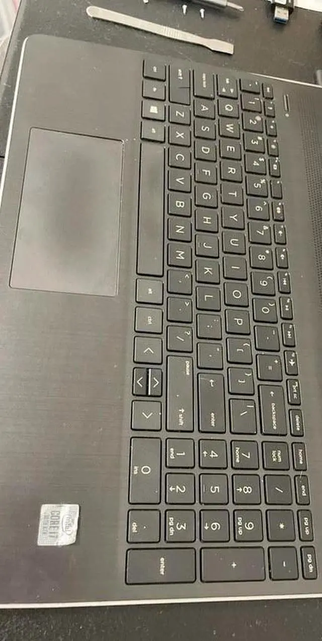 Alt view image 5 of 7 - HP 15-dy1971cl - 15.6" FHD Laptop Intel Core i7-1065G7 1.3GHz 8GB RAM 256GB SSD Intel Iris Xe Graphics - Windows 11 Home