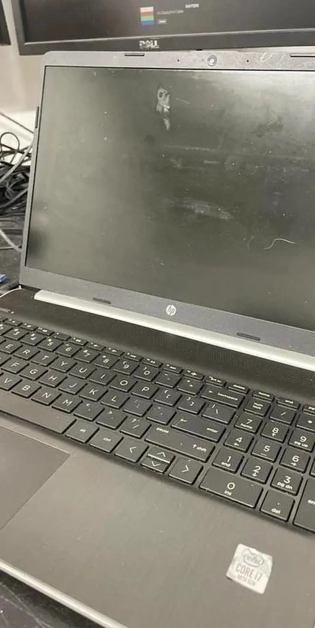 Alt view image 4 of 7 - HP 15-dy1971cl - 15.6" FHD Laptop Intel Core i7-1065G7 1.3GHz 8GB RAM 256GB SSD Intel Iris Xe Graphics - Windows 11 Home