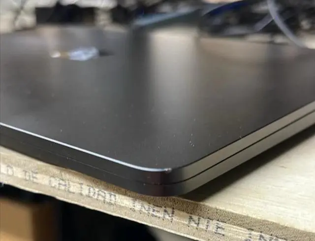 Alt view image 4 of 7 - Microsoft Surface Laptop 7th Edition 2107 - 13.8" PixelSense Touchscreen Display, Intel Core Ultra 5 236V 2.1GHz, 16GB RAM, 512GB SSD, Intel Arc 130V GPU, Windows 11 Pro