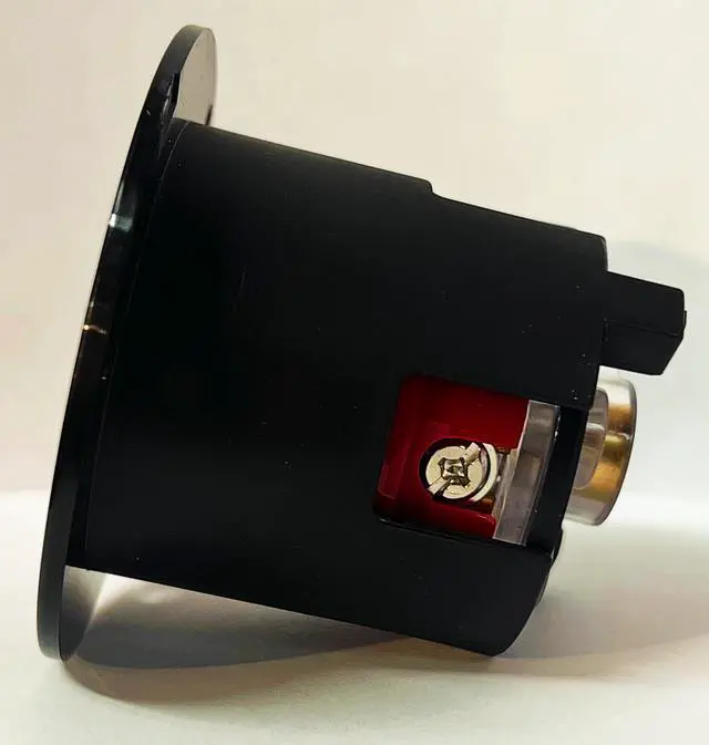 Alt view image 3 of 3 - Eaton AHCL2220FO Locking Flanged Outlet, #14-8 AWG, 277/480V, 20A, Red and Black, Ultra grip, Four-pole, Five-wire