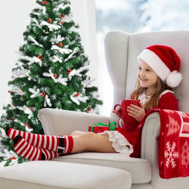 Alt view image 5 of 7 - Costway 6ft Unlit Snowy Hinged Christmas Tree w/ 818 Mixed Tips & Red Berries