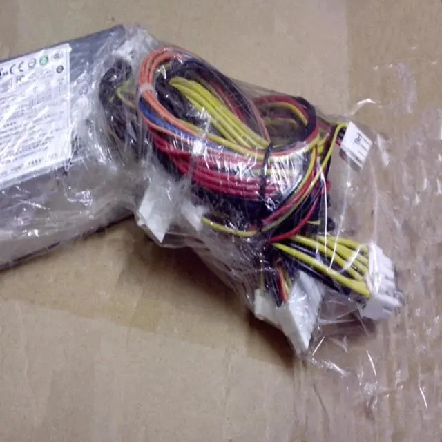 Main image of OIAGLH PSU For Supermicro 560W Switching Power Supply PWS-563-1H