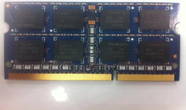 Main image of For  4G 2RX8 PC3-12800S-11-12-F3 HMT351S6EFR8C-PB notebook memory